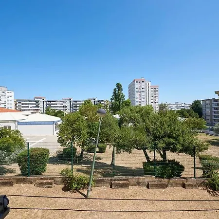 Διαμέρισμα Sofimar Airport *